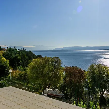 Apartment Antak Dramalj
